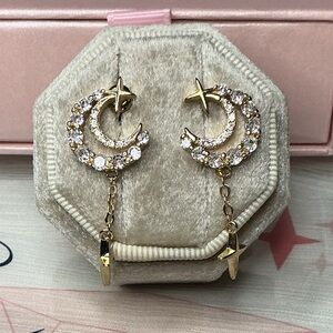 🌜Crescent moon CZ Diamond Goldtone tassel drop earrings